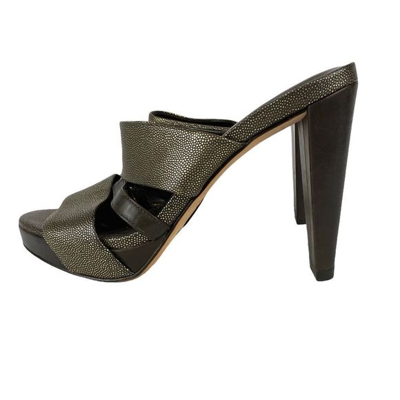 COLE HAAN / NIKE AIR Gold Leather Slide Sandals -7 - Picture 9 of 15